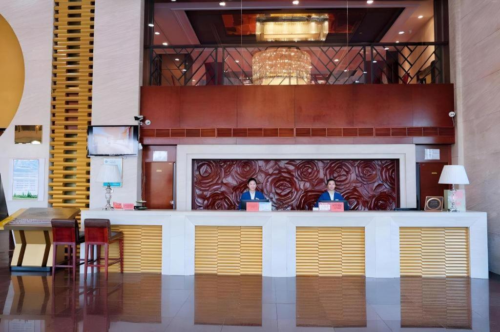 Dalian Southern Airline Pearl Hotel Bagian luar foto