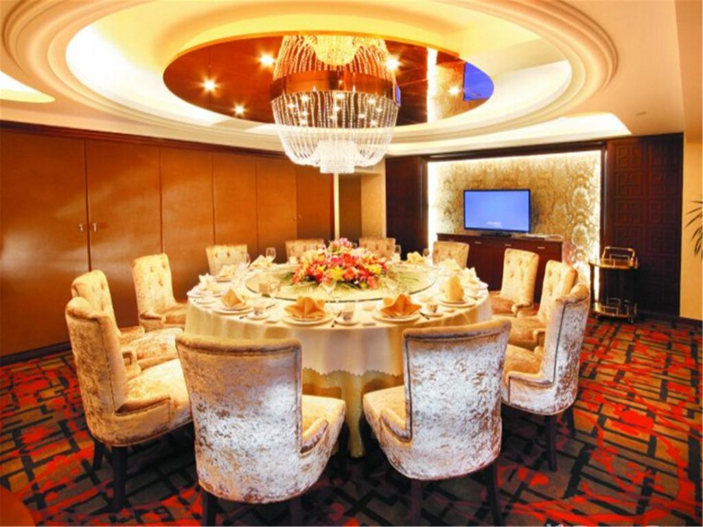 Dalian Southern Airline Pearl Hotel Bagian luar foto