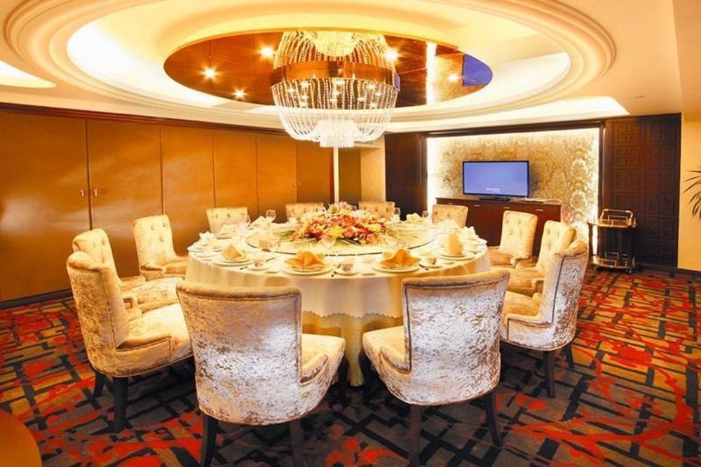 Dalian Southern Airline Pearl Hotel Bagian luar foto