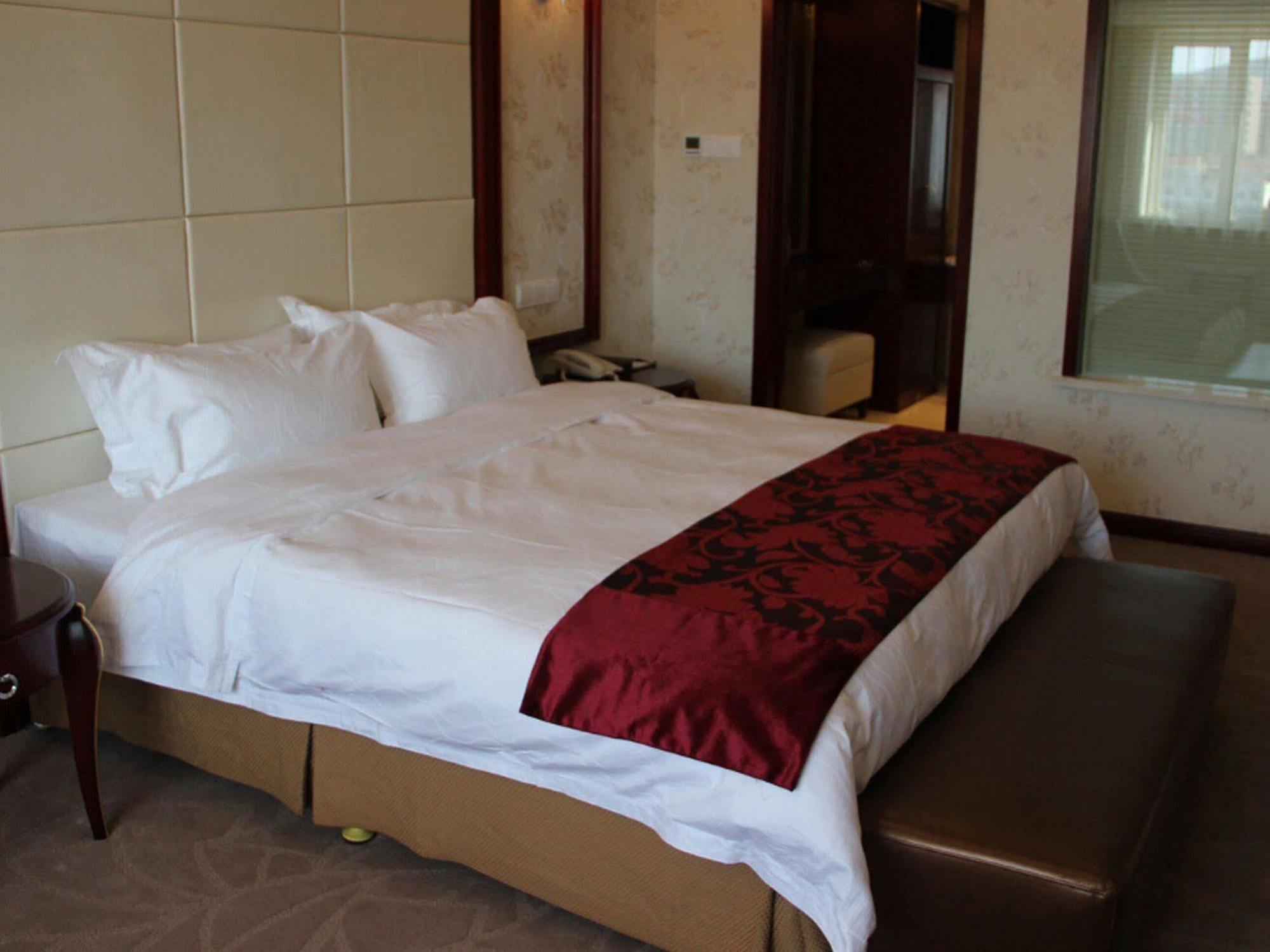 Dalian Southern Airline Pearl Hotel Bagian luar foto